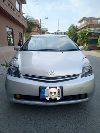 Prius 2007/12 full option Islamabad number