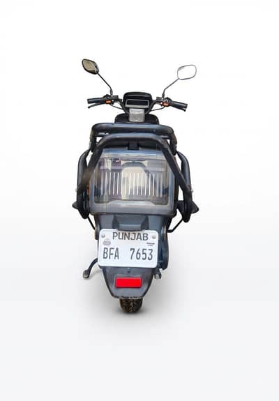 Okla Onyx Electric Scooty | Totally Genuine | Call +923057593483