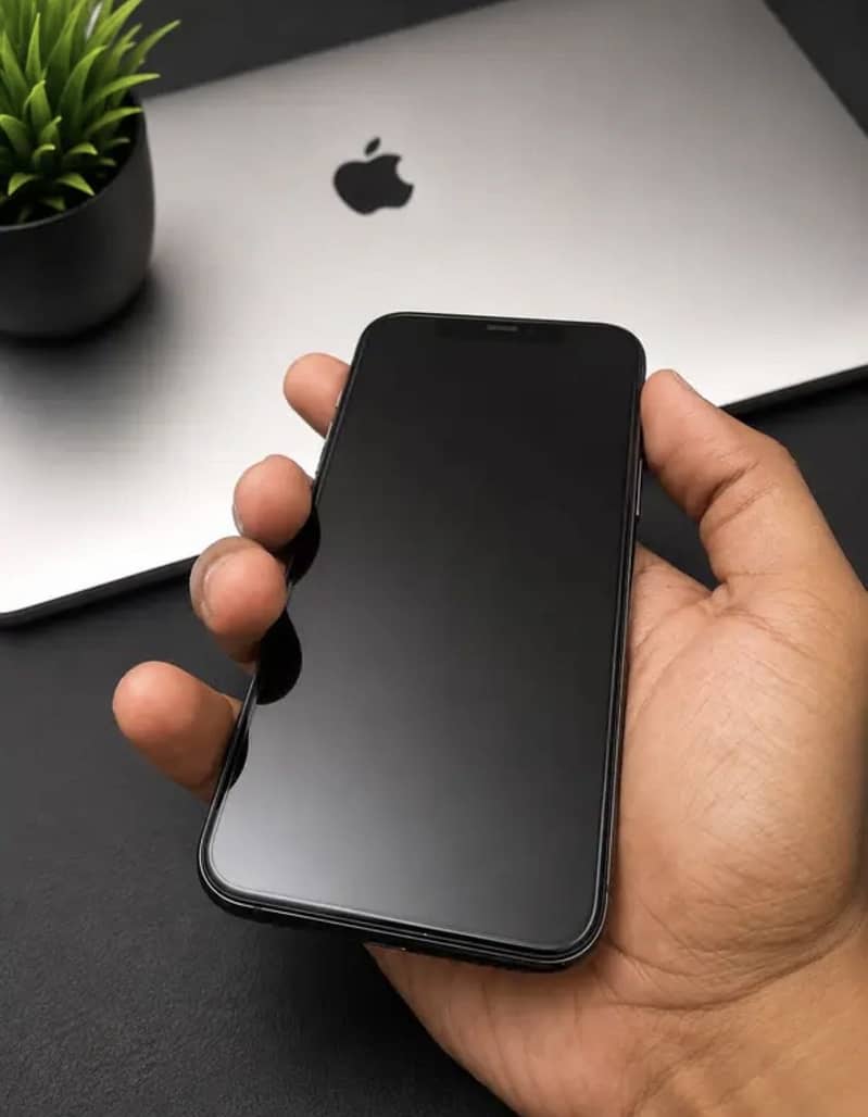 Apple iPhone 11 Pro 0