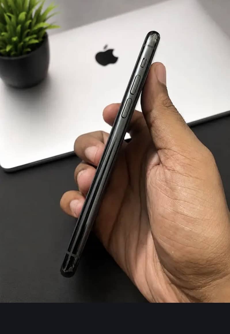 Apple iPhone 11 Pro 5
