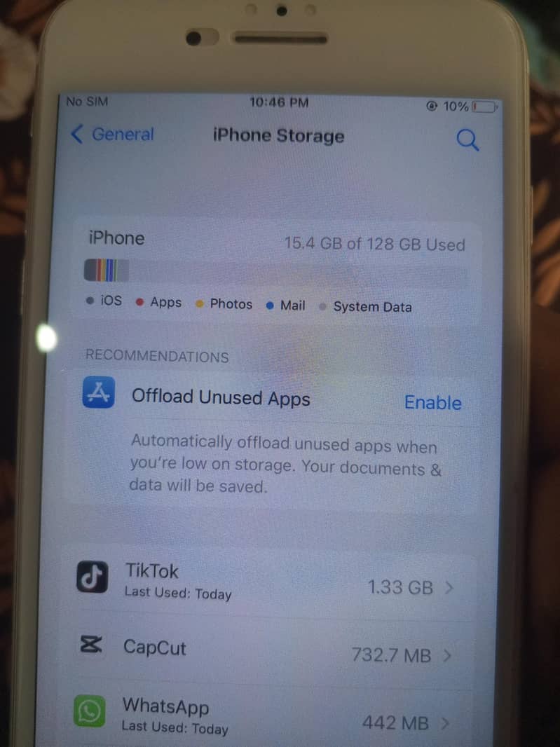 Apple iPhone 7 Plus 6