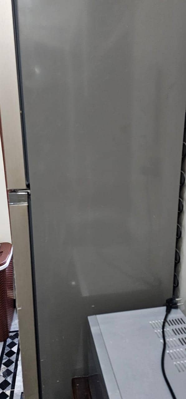 Refrigerator 8