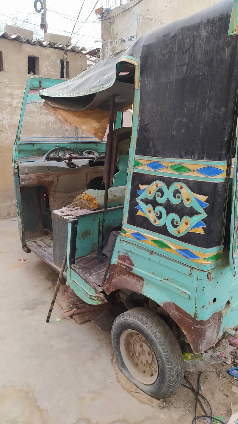 UNIQUE AUTO RIKSHAW 2012 MODEL 0