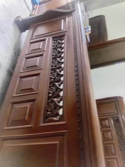 Pure wooden bed set in new condion