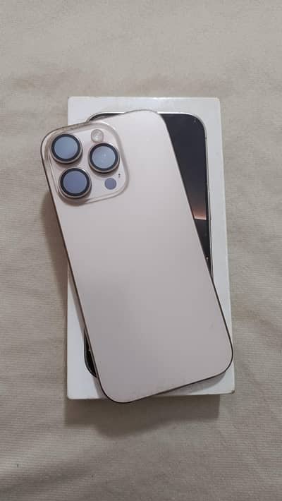 Apple iPhone 16 Pro