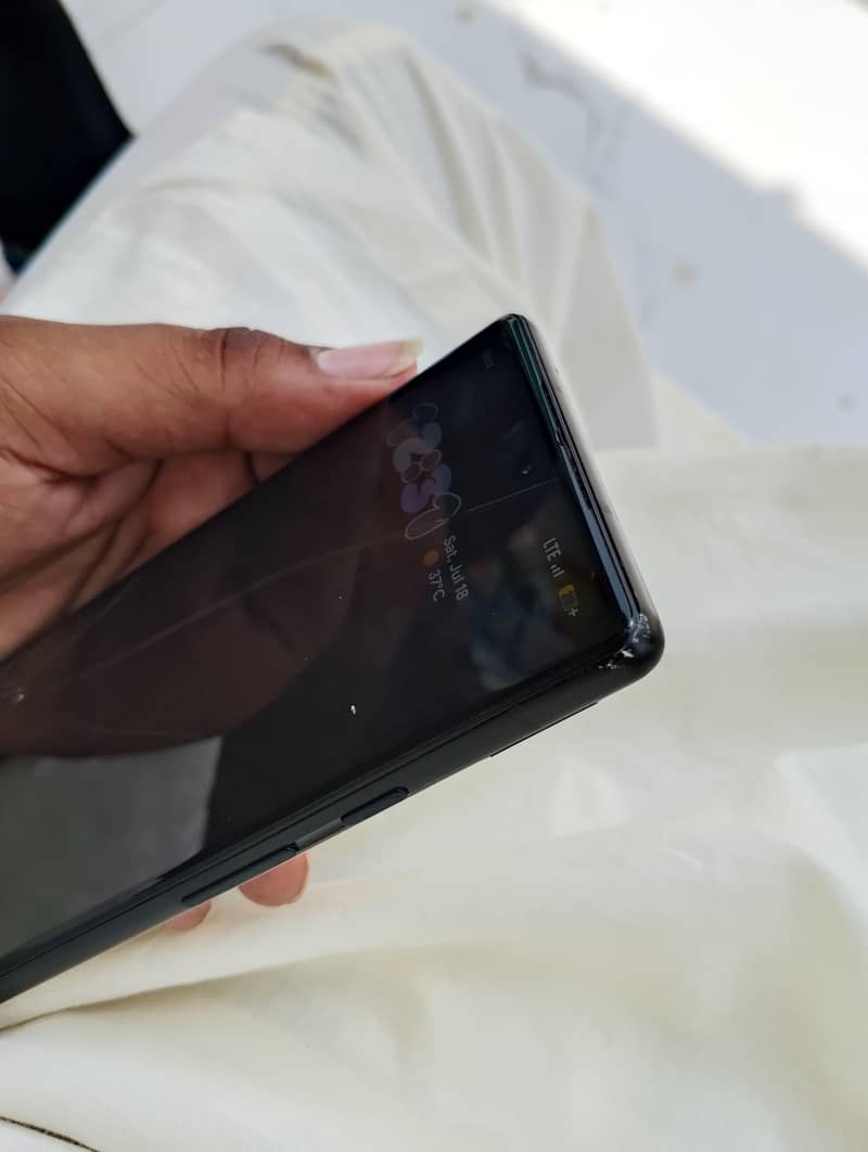 Google Pixel 6a 1