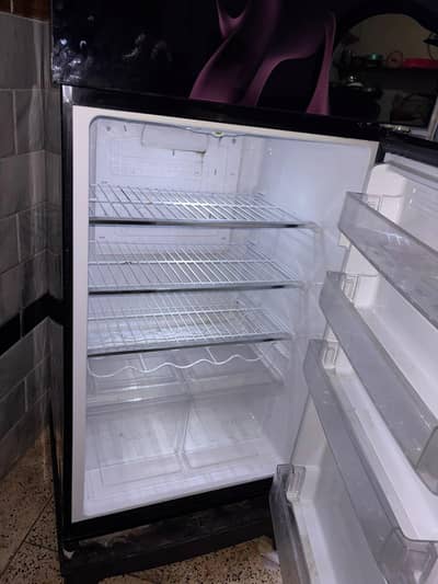 pel fridge xl size excelant condition (03032366890)