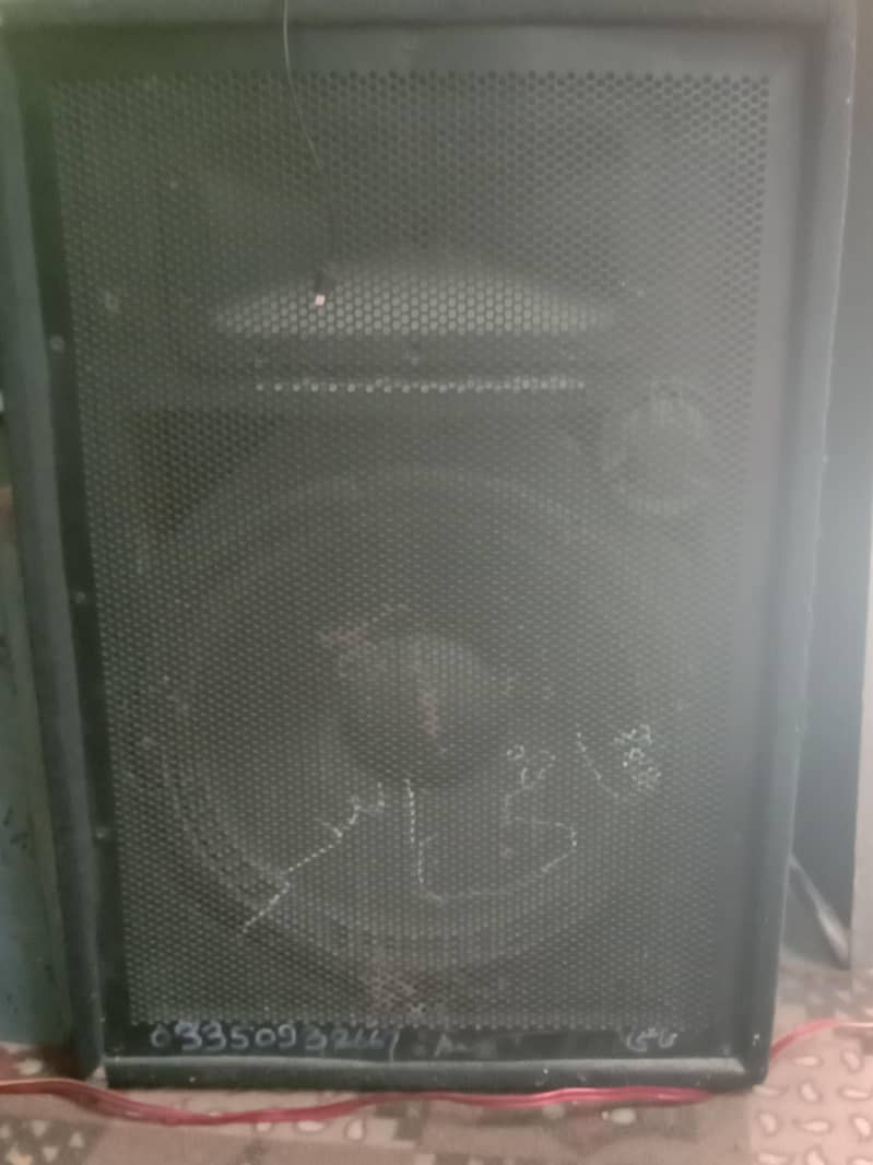 speaker 0