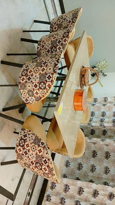 8 seater dinning table for sale at Islamabad