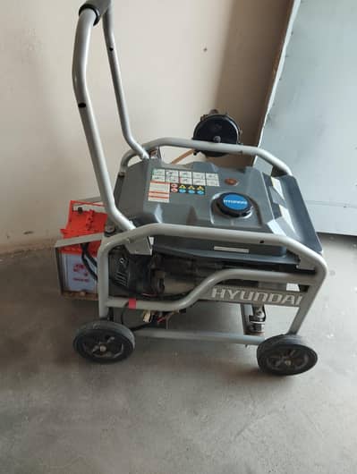 Hyundai petrol & gas generator