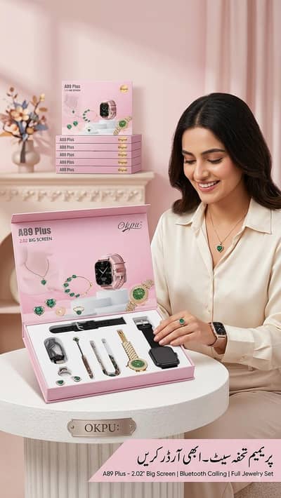 A89 Plus Smartwatch combined with a matching jewelry set. Premium look