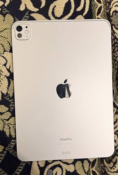 iPad m4 11 inch 92 health 03107561024 what’s app only