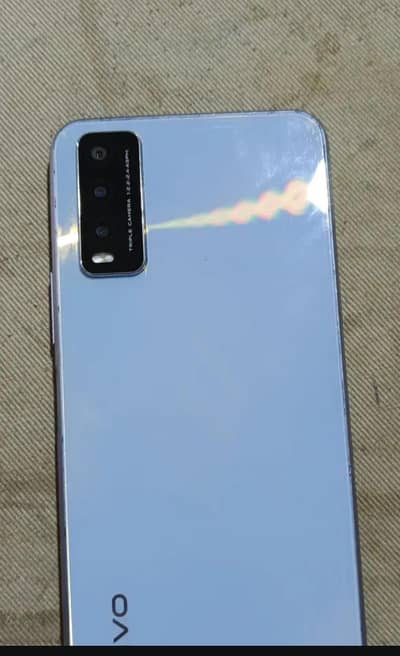Vivo Y20