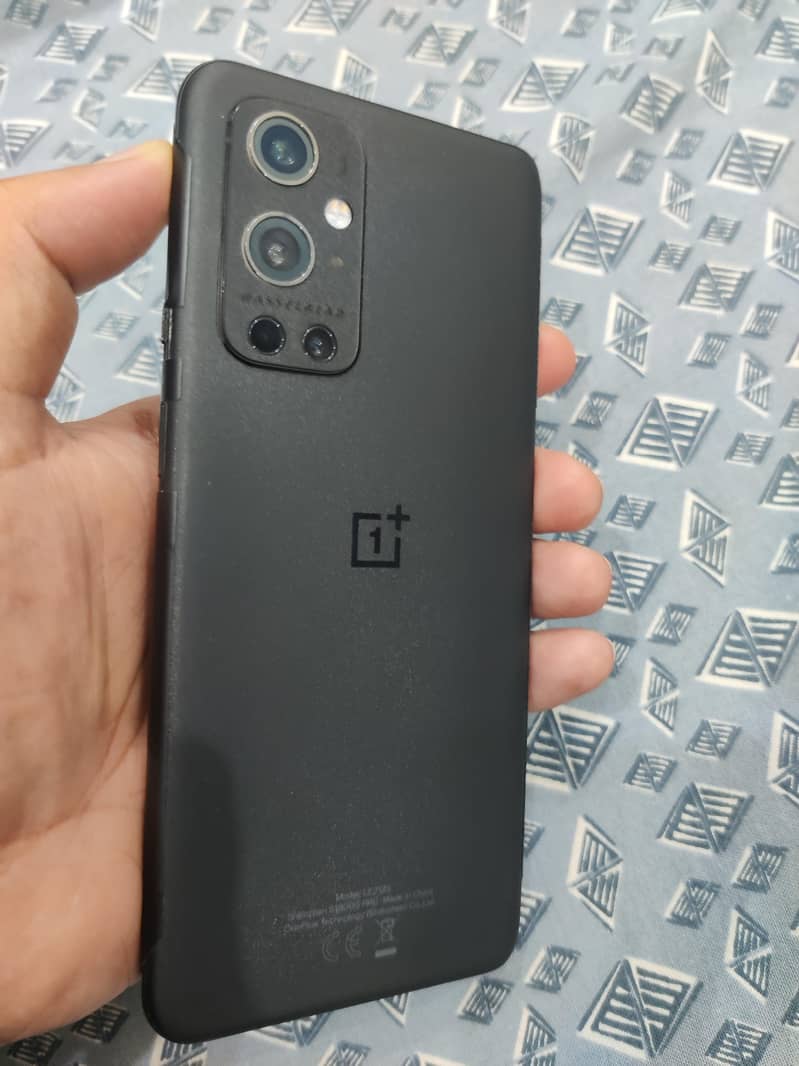 One Plus 9 Pro 5