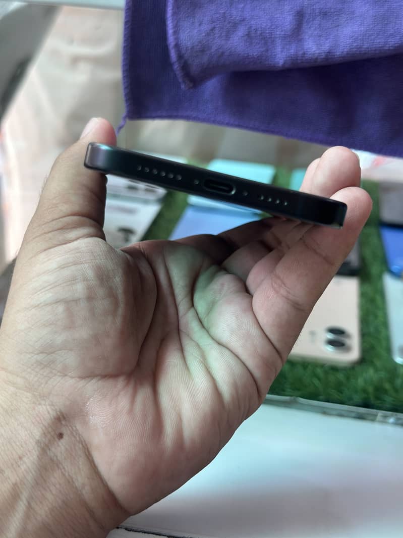 Apple iPhone 15 plus 1