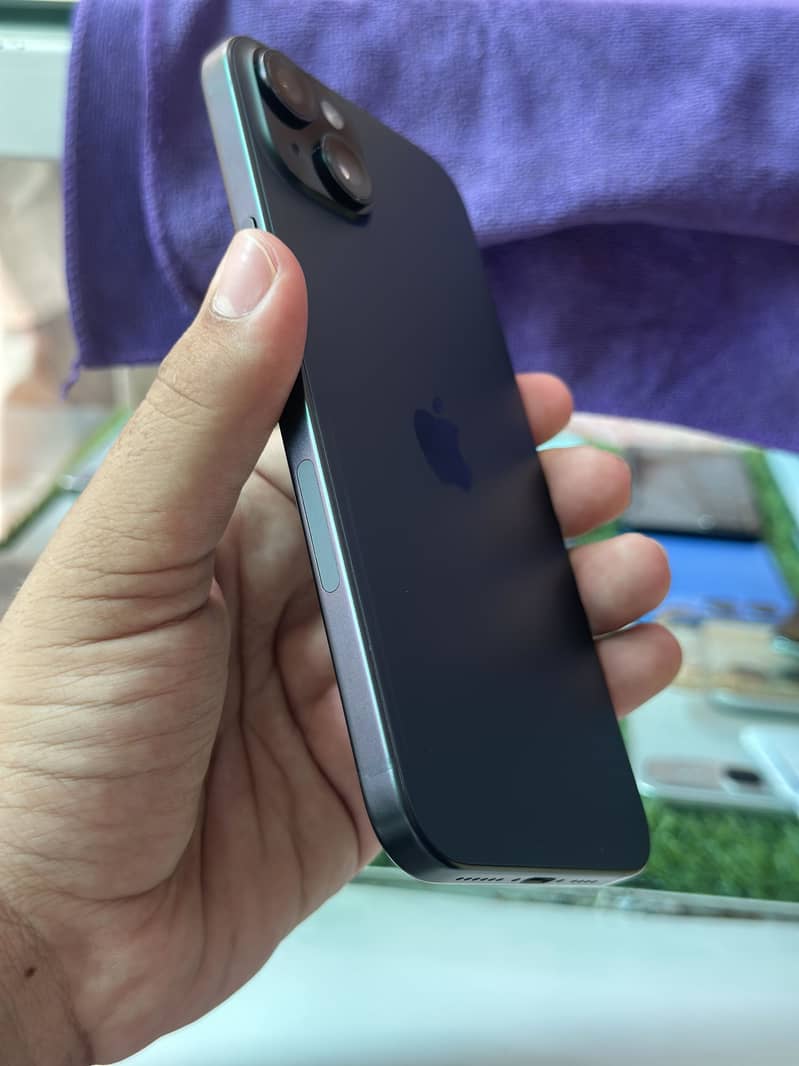 Apple iPhone 15 plus 2