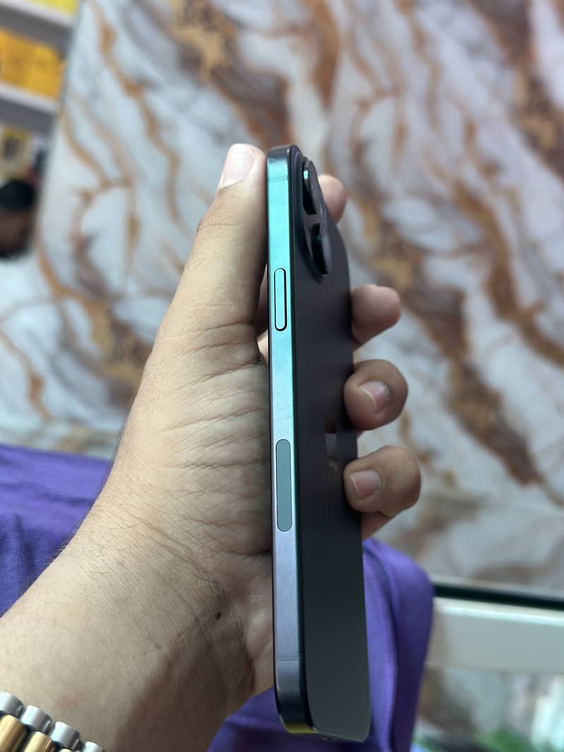 Apple iPhone 15 plus 7