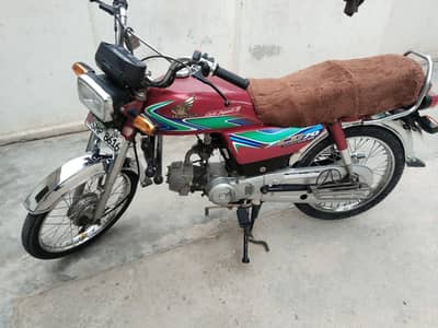 HONDA CD70 2018 MODEL