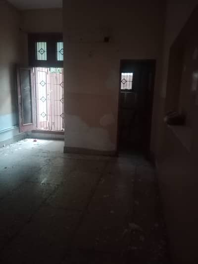 Ground floor for rent