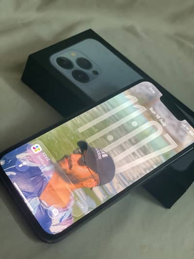 Apple iPhone 13 Pro pta LLA with box scratch less