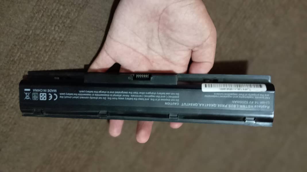 REPLACE LAPTOP BATTERY 1