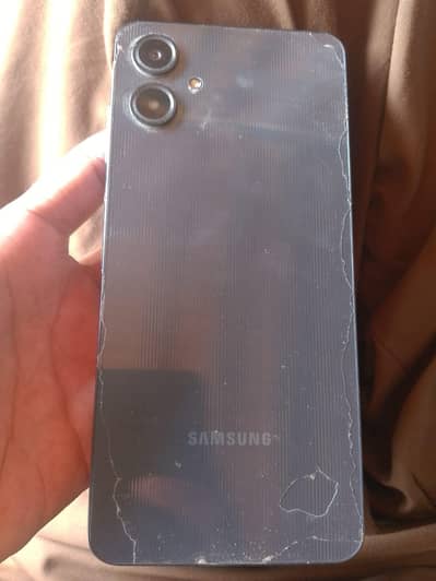 Samsung Mobile A06