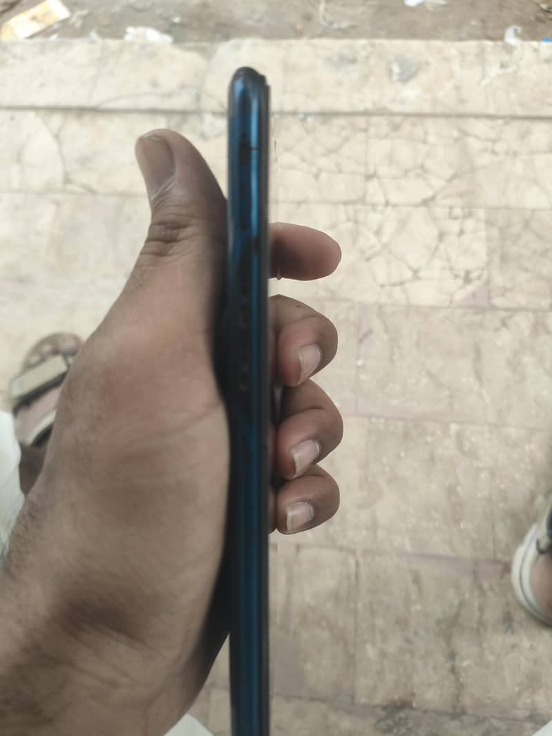 OPPO A7 4