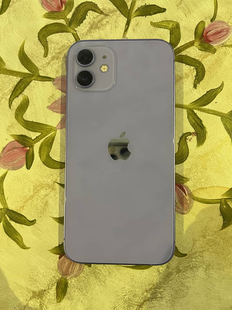 Apple iPhone 12 3