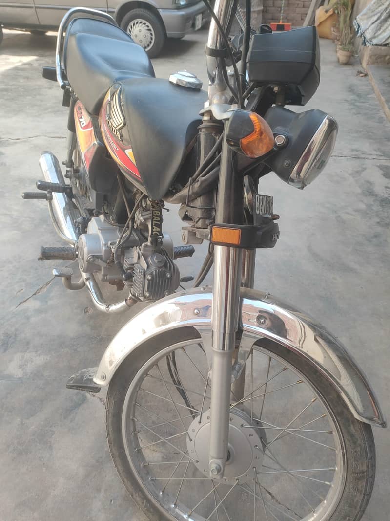 Model 2026. condition 10/10 rigistration multan. 4