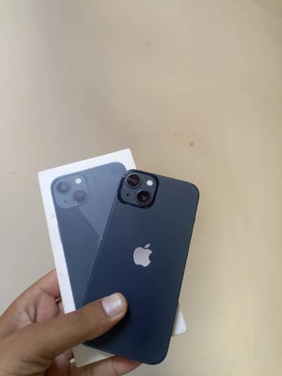 Apple iPhone 13