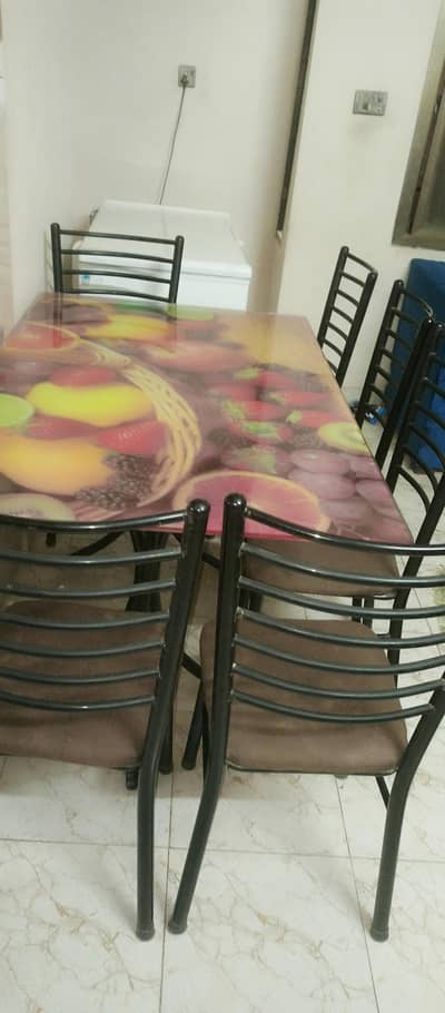 dining table for urgent sale