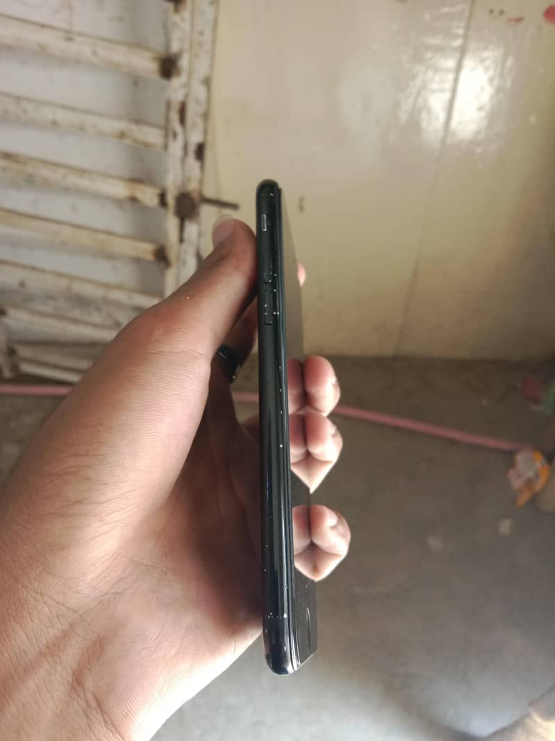 Apple iPhone 7 5