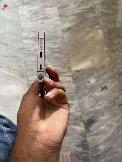 Samsung Mobile S22 Ultra