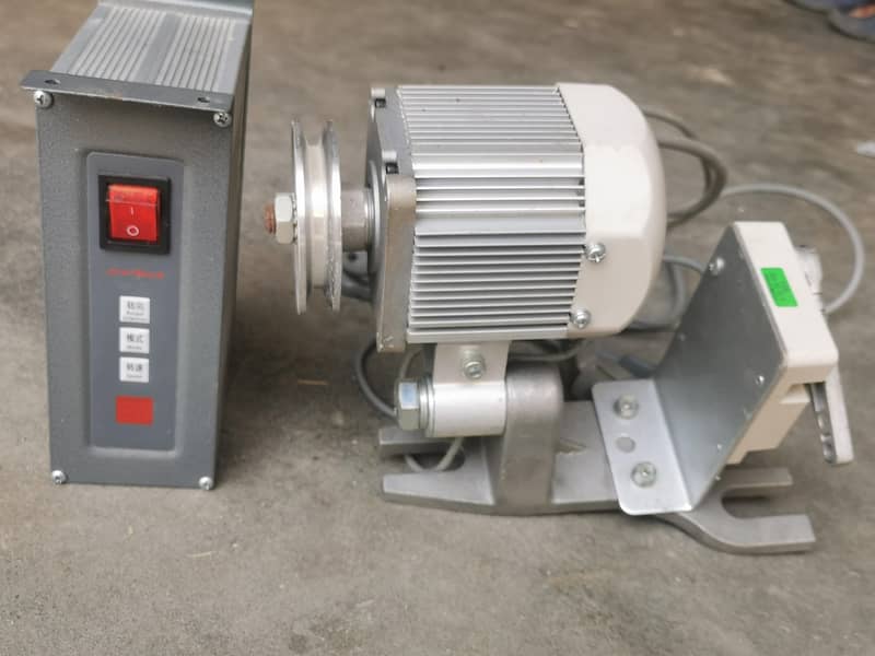 Overlock machine 3
