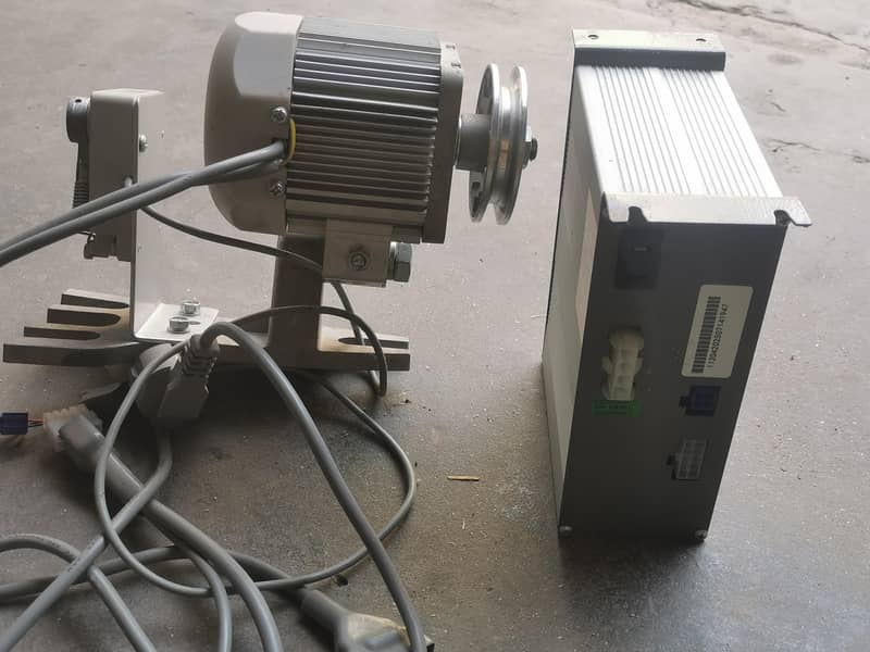 Overlock machine 4