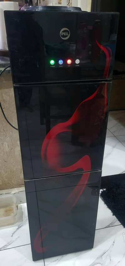 PEL Water Dispenser (Glass Door - Red Blaze) - Excellent Condition