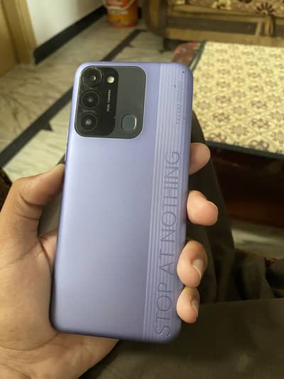 Tecno Spark 8C