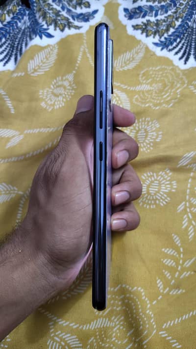 Vivo V21e