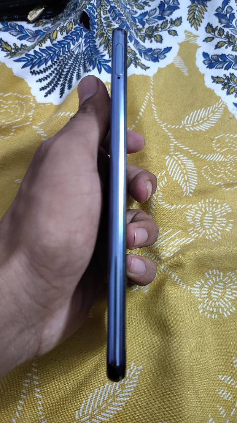 Vivo V21e 1