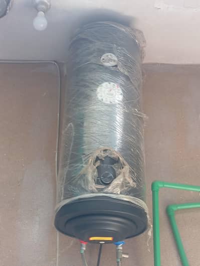 Nasgas geyser 60 litre