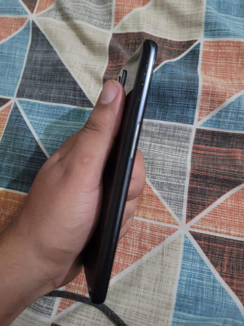 One Plus 9 4