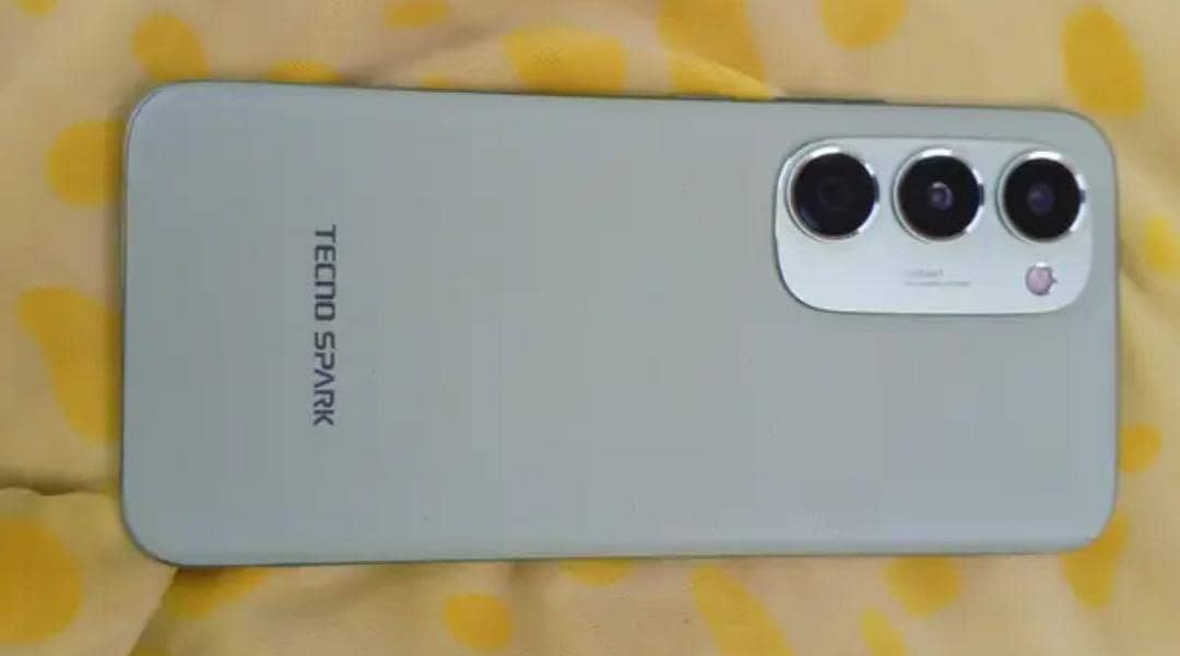 Tecno spark 40 pro plus 2