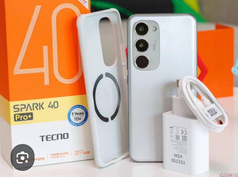 Tecno spark 40 pro plus 3