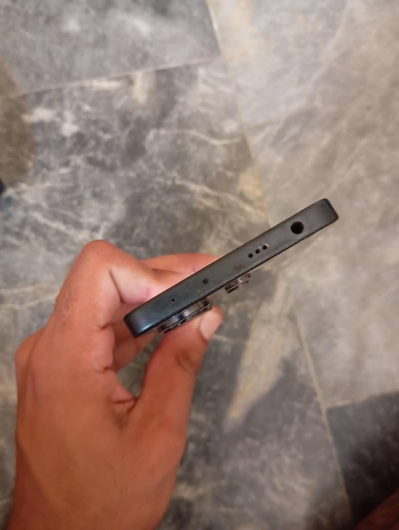 Xiaomi Redmi Note 13 1