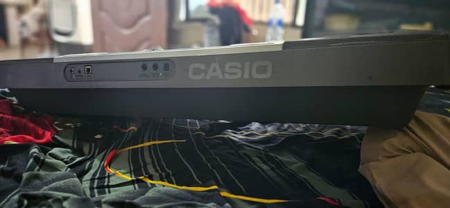 casio keyboard  lk301BB