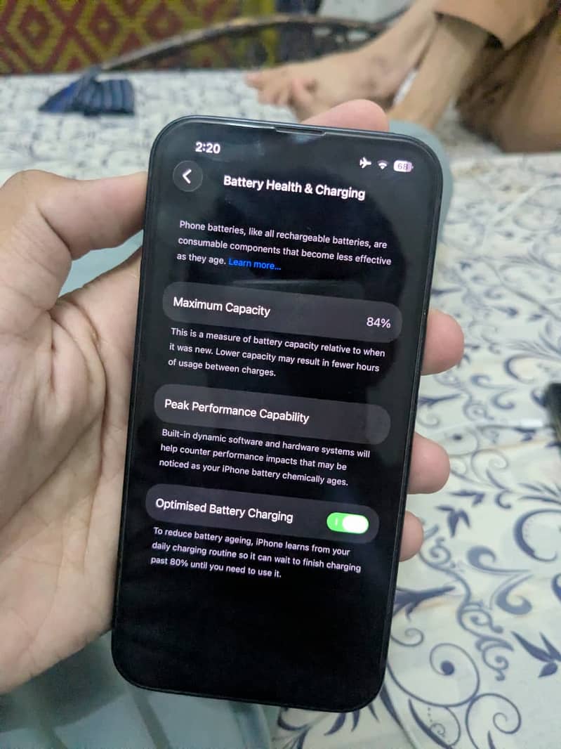 Apple iPhone 13 2