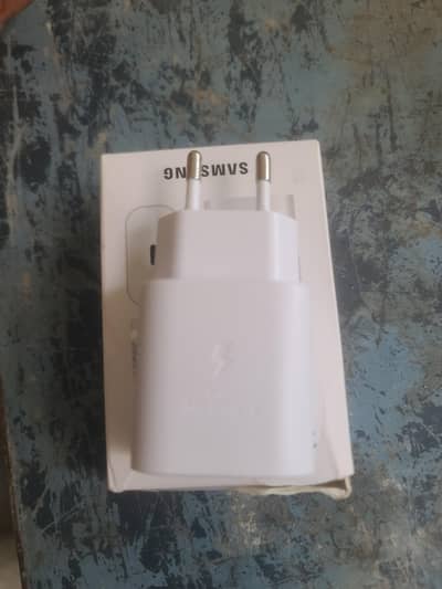 SAMSUNG ORIGINAL CHARGE