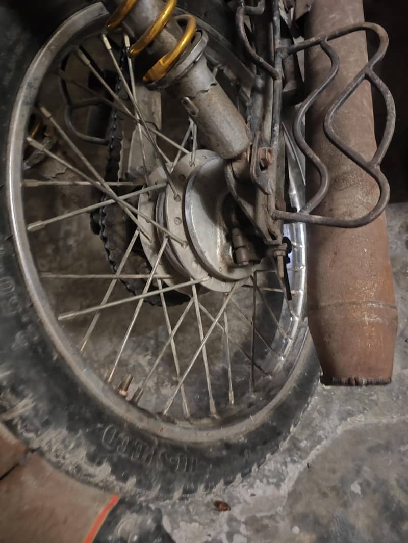 dhoom 70cc 11 model 4