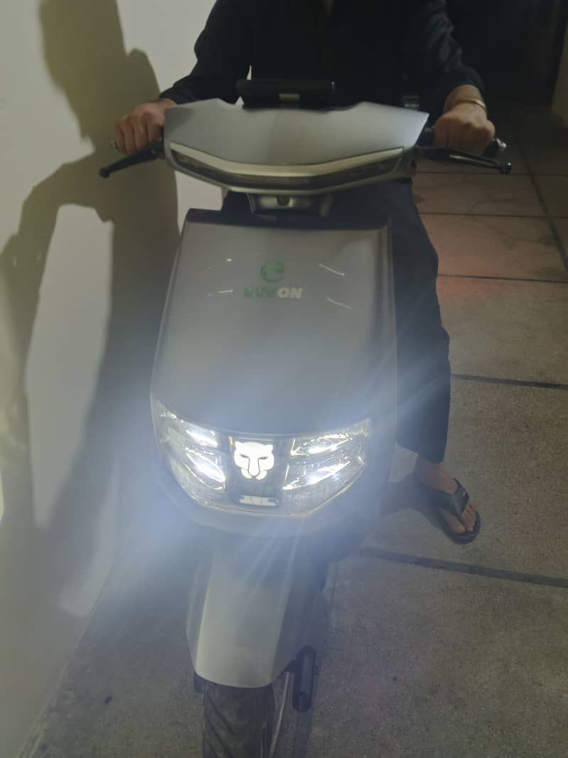 Eveon leopard 8