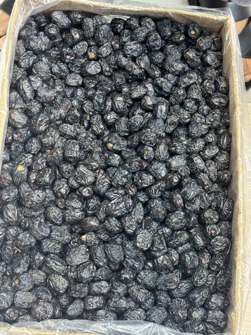 organic dates 8